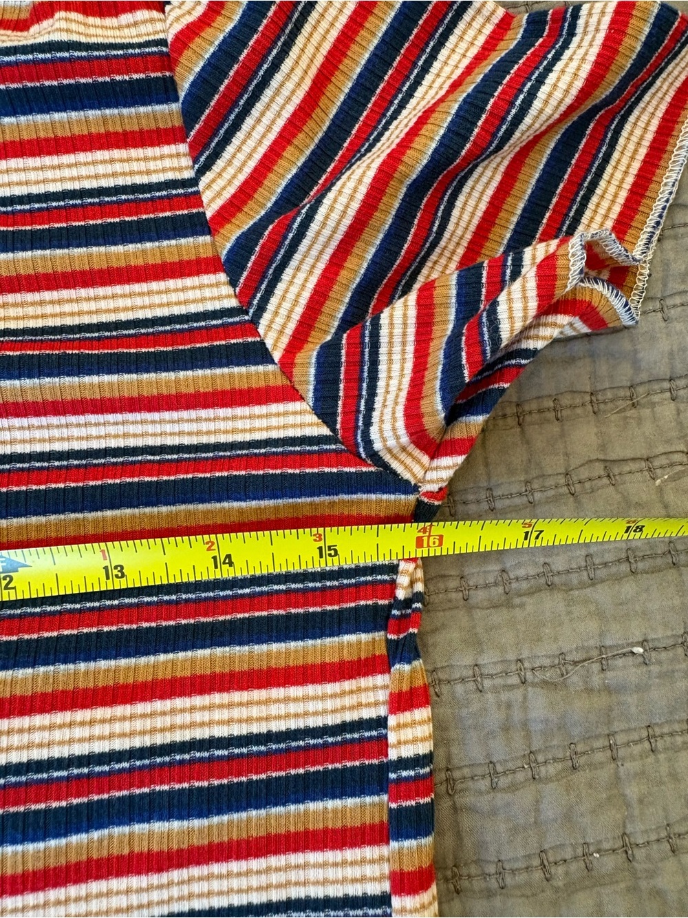 Y2K style Red Multi-Striped Ribbed Tee with Heart Cutout - Picture 4 of 5